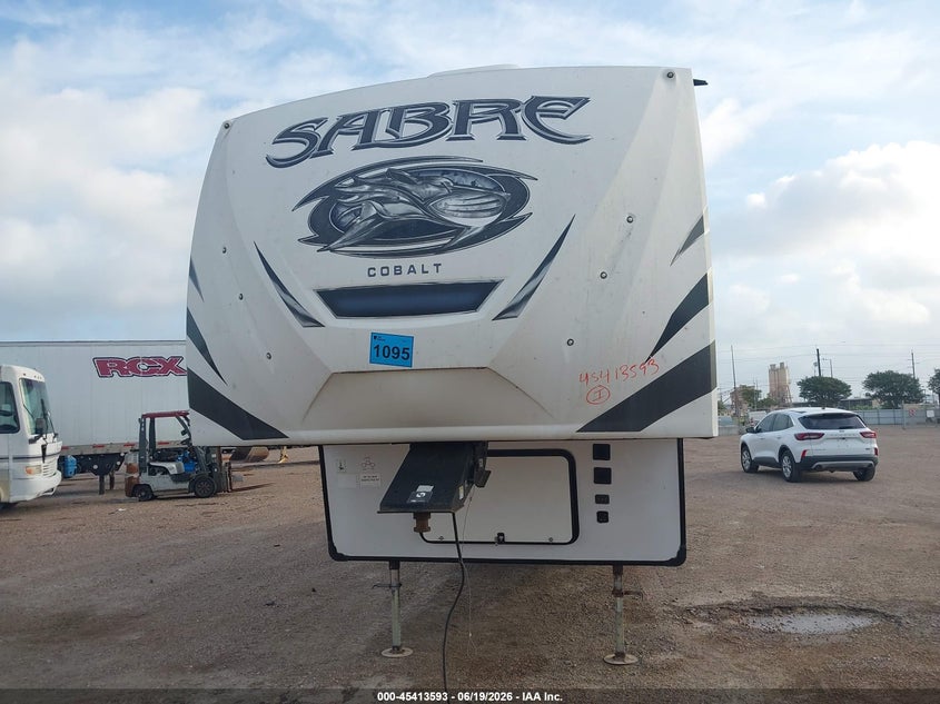 2018 FOREST RIVER SABRE auction photo 6