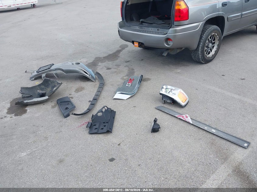 2005 GMC Envoy Sle VIN: 1GKDT13S252164605 Lot: 45413613