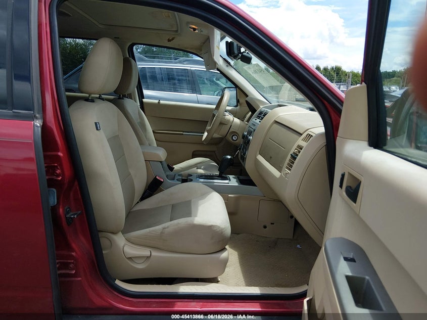 2008 FORD ESCAPE auction photo 5