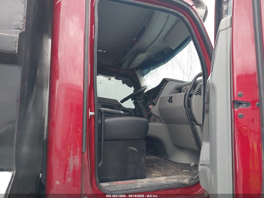 2015 KENWORTH CONSTRUCTION auction photo 5