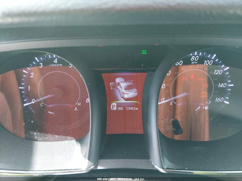 2015 TOYOTA AVALON auction photo 7