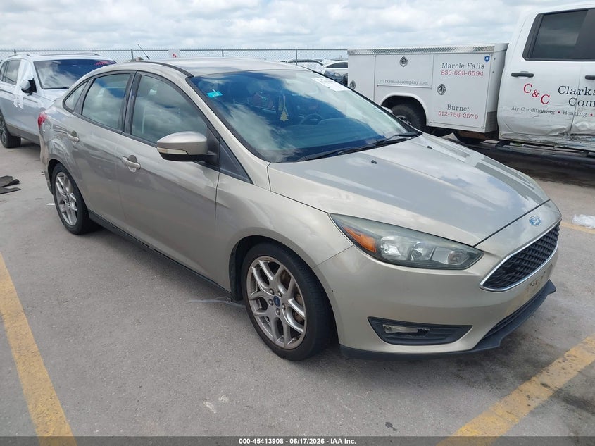 Vin: 1fadp3f26fl296453, lot: 45911930, ford focus se 2015 img_1