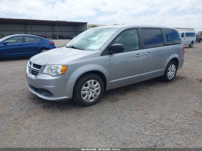 2C4RDGBG5JR311798 2018 Dodge Grand Caravan Se photo 1