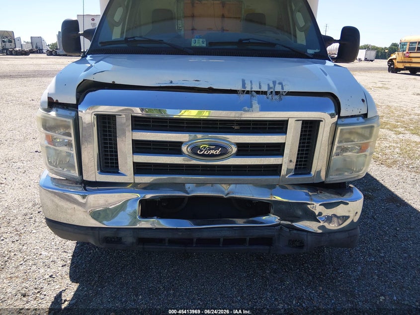 2011 FORD ECONOLINE COMMERCIAL CUTAWAY N/A N/A