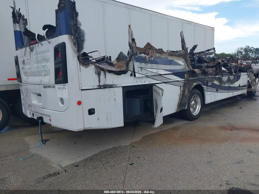 2019 FORD F53 auction photo 4
