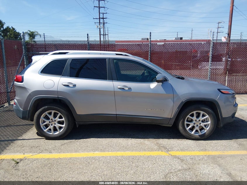 2018 Jeep Cherokee Latitude 4X4 VIN: 1C4PJMCB5JD528529 Lot: 45414023
