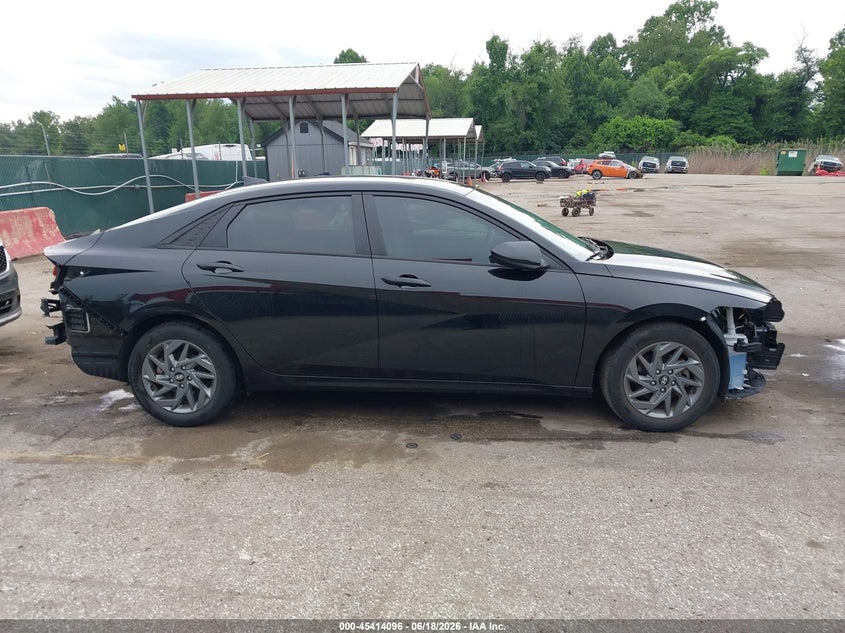 VIN KMHLM4DG2RU755328 2024 HYUNDAI ELANTRA SEL