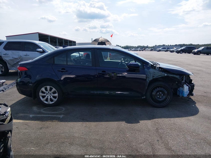 TOYOTA COROLLA - zdjęcie 14
