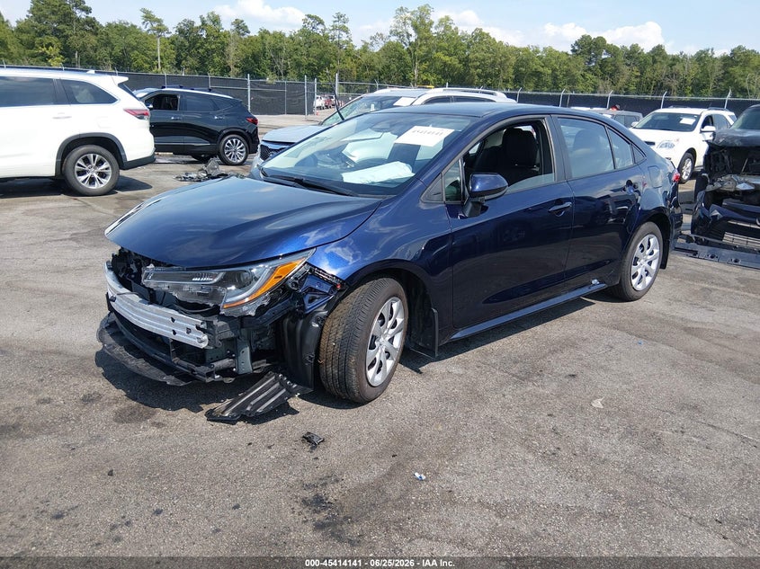 2026 TOYOTA COROLLA auction photo 2
