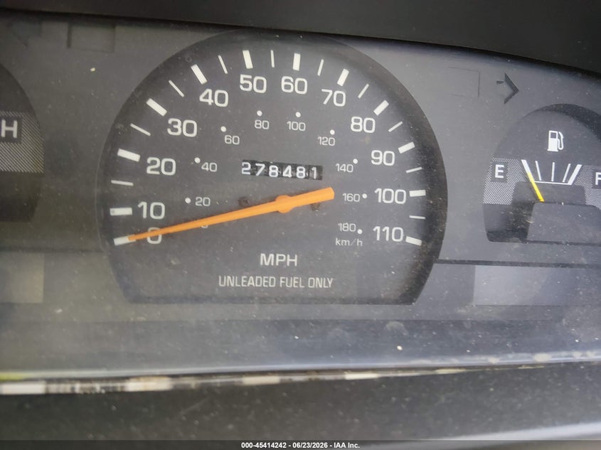 1994 Toyota Pickup 1/2 Ton Short Whlbase Stb VIN: 4TARN81A2RZ269040 Lot: 45414242