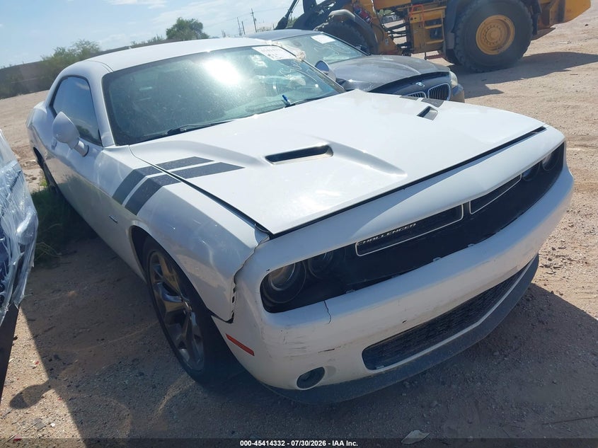 Vin: 2c3cdzbt5fh761578, lot: 45912355, dodge challenger r/t plus 2015 img_1