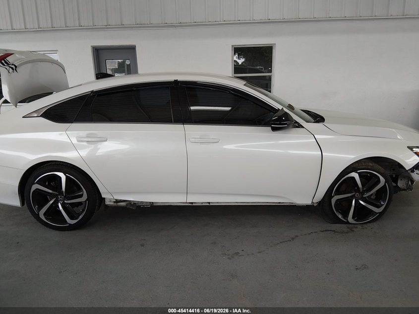 2018 HONDA ACCORD SPORT — Фото 14