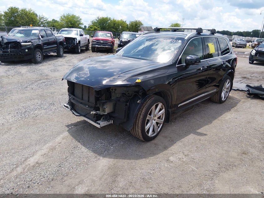 2018 VOLVO XC90 auction photo 2