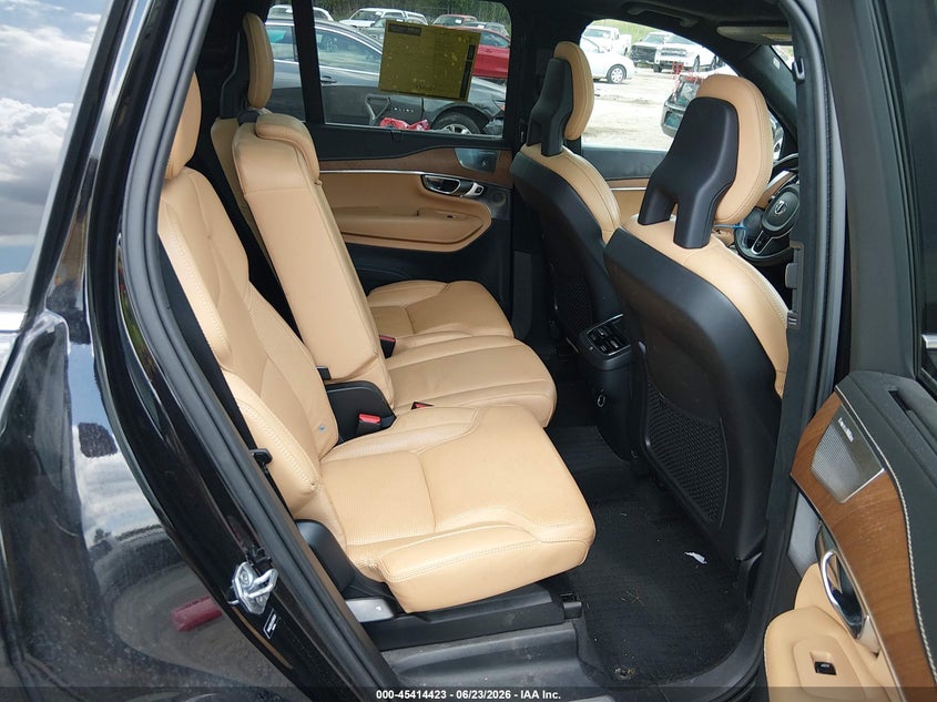 2018 VOLVO XC90 auction photo 8