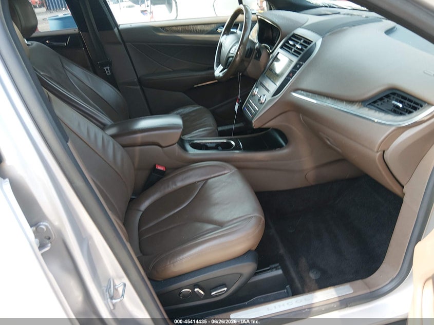 2017 LINCOLN MKC auction photo 5