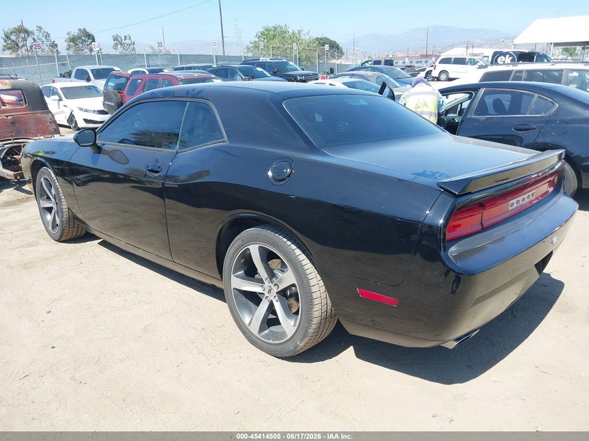 Vin: 2c3cdyag5eh280615, lot: 45912528, dodge challenger sxt 20143