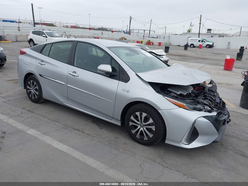 2022 TOYOTA PRIUS PRIME XLE — Photo gallery