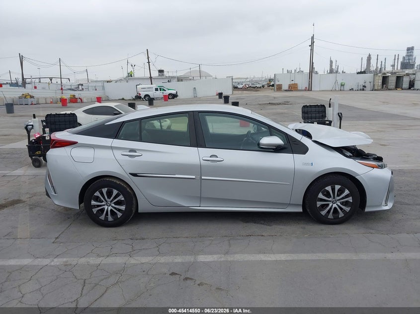 2022 TOYOTA PRIUS PRIME XLE — Photo 14
