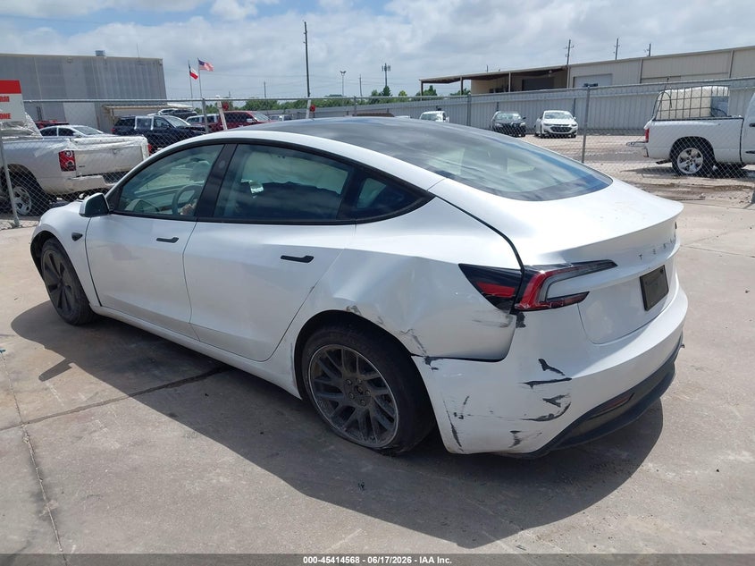 2025 TESLA MODEL 3 auction photo 3