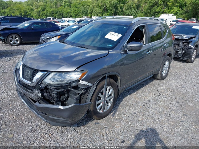 2017 NISSAN ROGUE auction photo 2