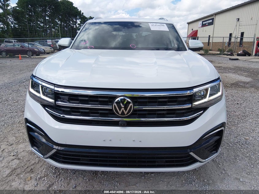 2023 Volkswagen Atlas Cross Sport 3.6L V6 Sel Premium R-Line VIN: 1V2FE2CA7PC207827 Lot: 45414598