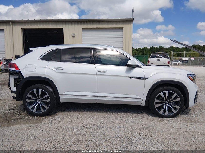 2023 Volkswagen Atlas Cross Sport 3.6L V6 Sel Premium R-Line VIN: 1V2FE2CA7PC207827 Lot: 45414598