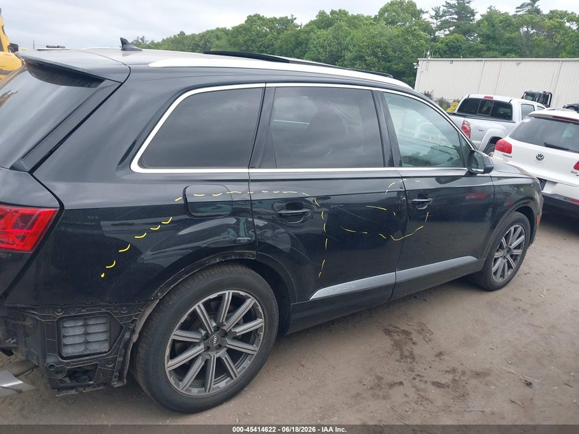 AUDI Q7 - zdjęcie 13