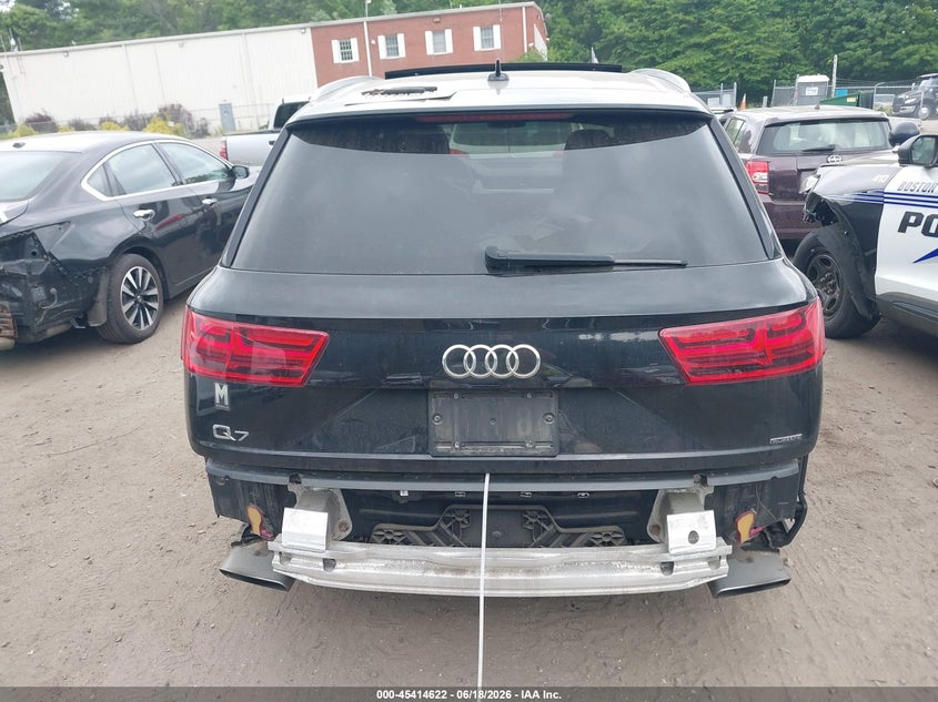 AUDI Q7 - zdjęcie 16