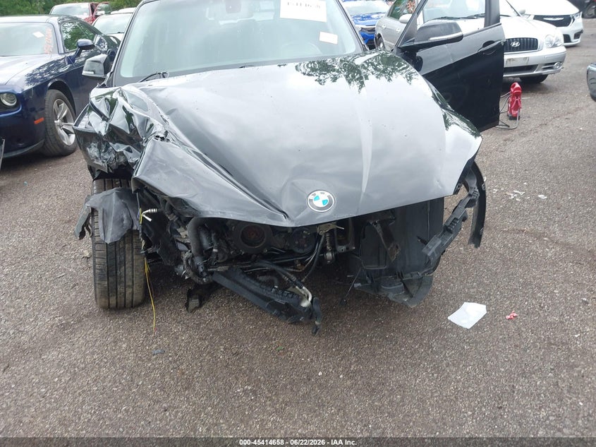2013 BMW X1 auction photo 6
