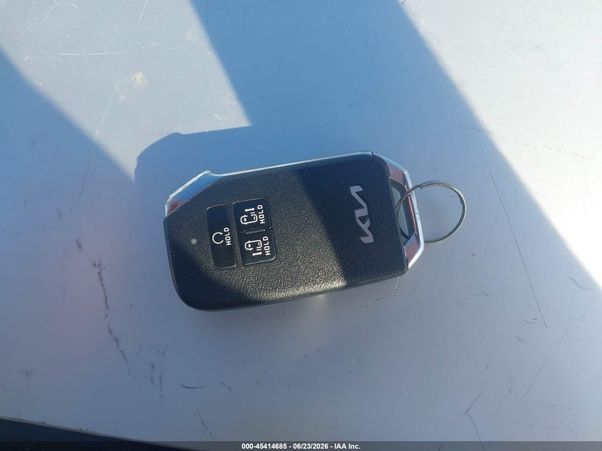 2022 Kia Carnival Mpv Lx Seat Package VIN: KNDNB4H32N6065006 Lot: 45414685