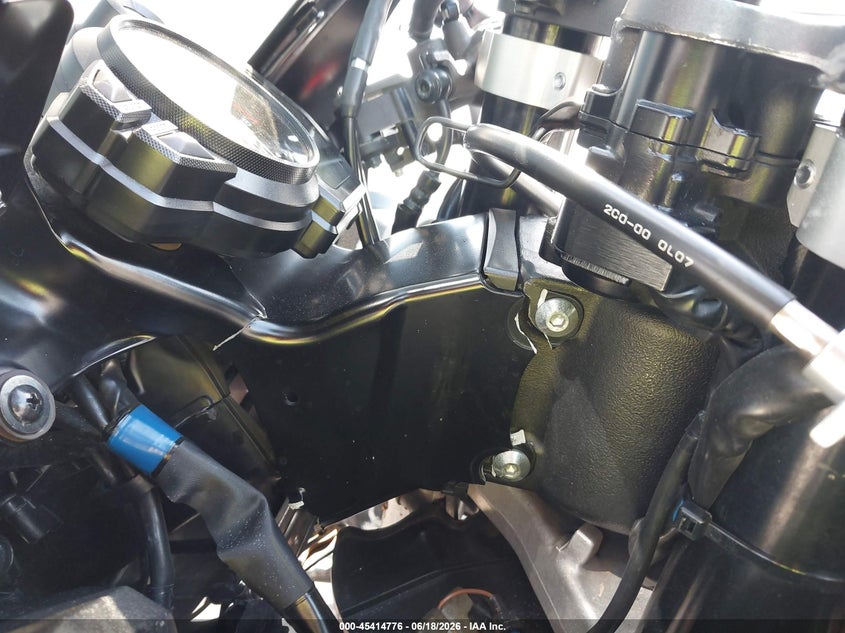 2020 Yamaha Yzfr6 VIN: JYARJ28E1LA007677 Lot: 45414776