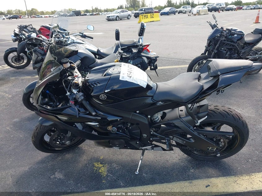 2020 Yamaha Yzfr6 VIN: JYARJ28E1LA007677 Lot: 45414776