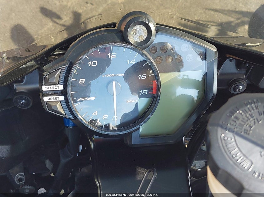 2020 Yamaha Yzfr6 VIN: JYARJ28E1LA007677 Lot: 45414776