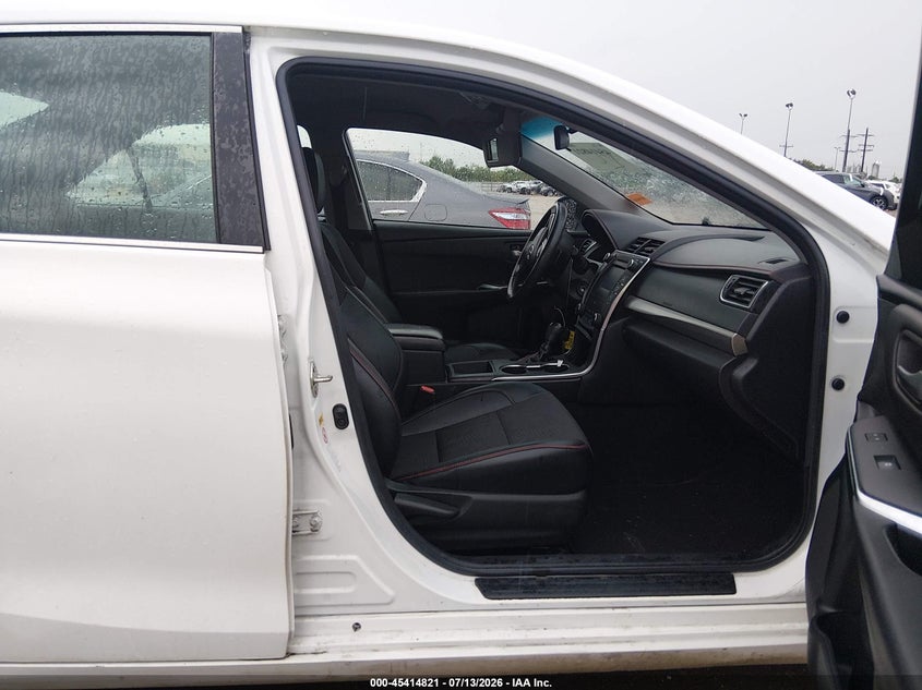 2017 TOYOTA CAMRY auction photo 5