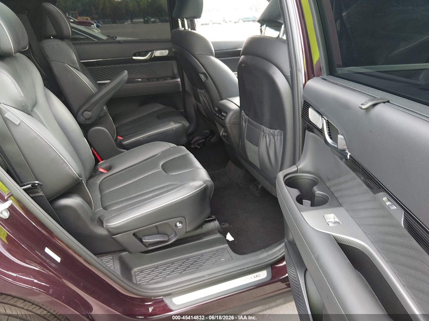 2023 HYUNDAI PALISADE auction photo 8