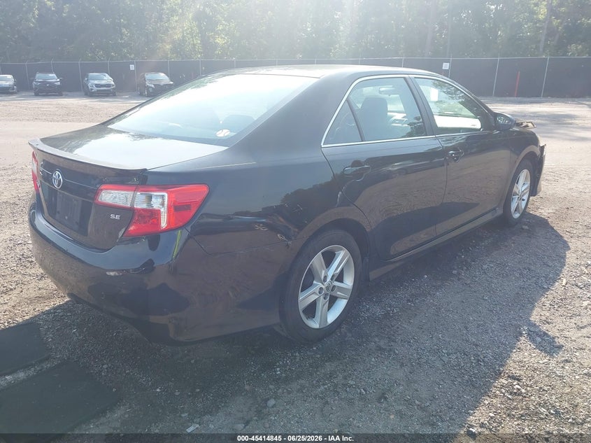 2014 TOYOTA CAMRY auction photo 4