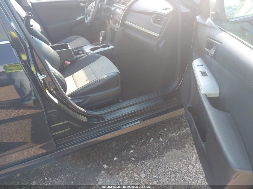 2014 TOYOTA CAMRY auction photo 5