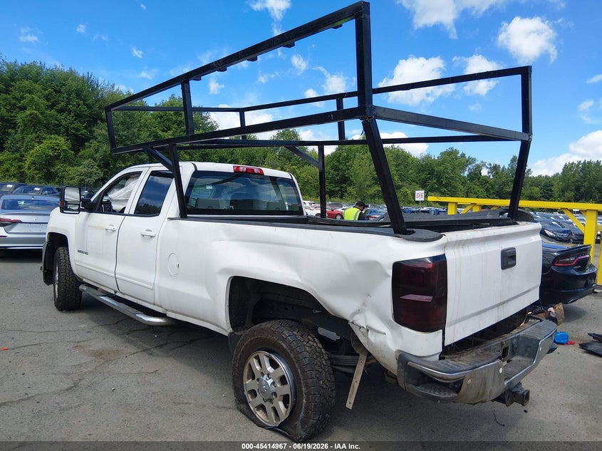2015 CHEVROLET SILVERADO 2500HD BUILT AFTER AUG 14 auction photo 3