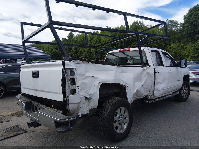 2015 CHEVROLET SILVERADO 2500HD BUILT AFTER AUG 14 auction photo 4