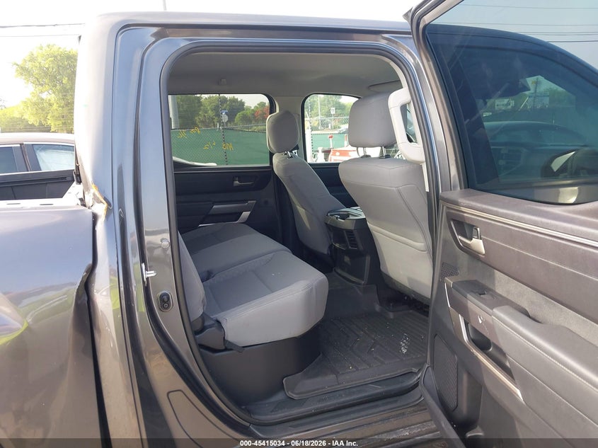 2022 TOYOTA TUNDRA auction photo 8