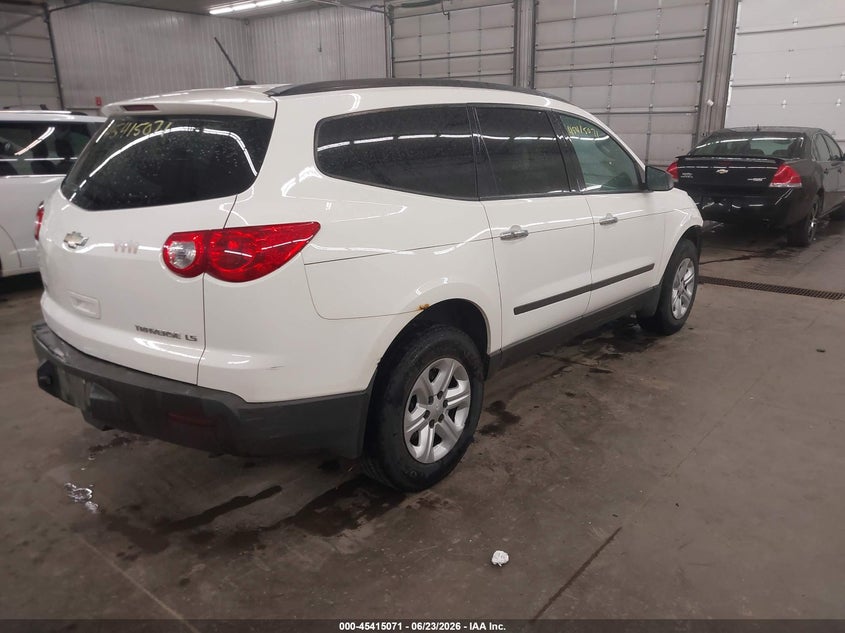 Vin: 1gnkrfed3cj156813, lot: 45913093, chevrolet traverse ls 20124