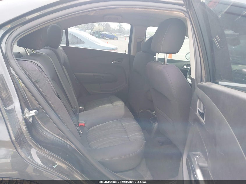 CHEVROLET SONIC 2015 VIN 1G1JC5SH2F4174903