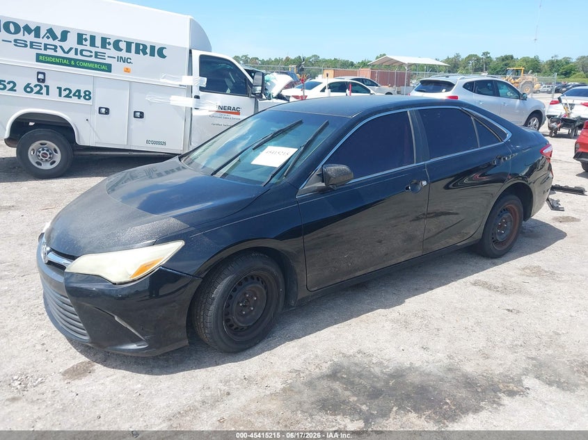 2016 Toyota Camry Le 4T4BF1FK8GR549696 photo 1