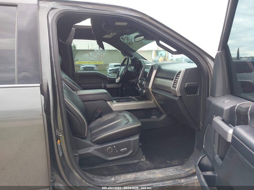 2019 FORD F-250 auction photo 5