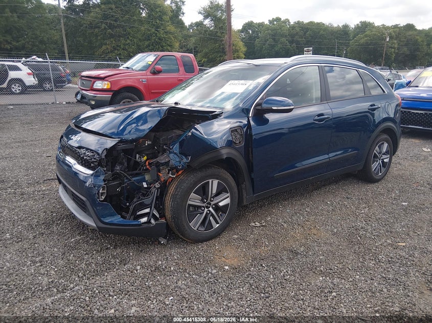 Vin: kndcd3ldxn5532593, lot: 45913330, kia niro plug-in hybrid ex 20222