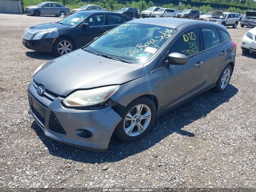 Vin: 1fahp3k23cl322879, lot: 45913333, ford focus se 20122