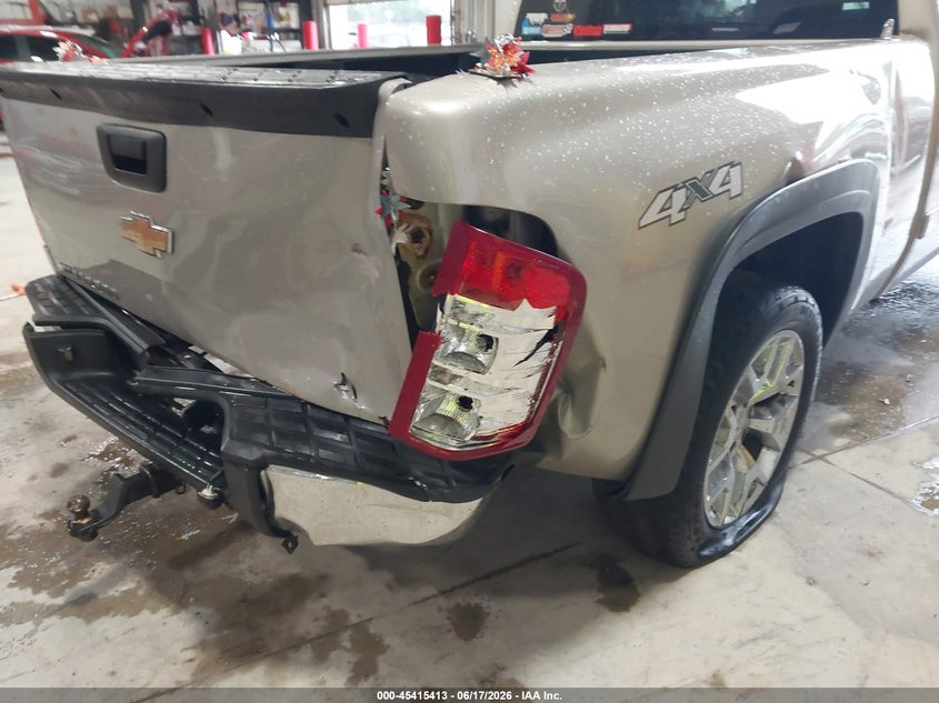 2007 CHEVROLET SILVERADO PICKUP 4.8L V-8 295HP