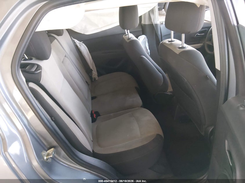 2020 CHEVROLET TRAX auction photo 8
