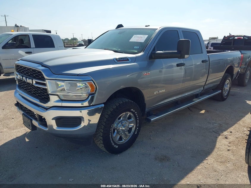 Vin: 3c6ur5hj1ng372541, lot: 45913447, ram 2500 tradesman  4x4 8' box 20222