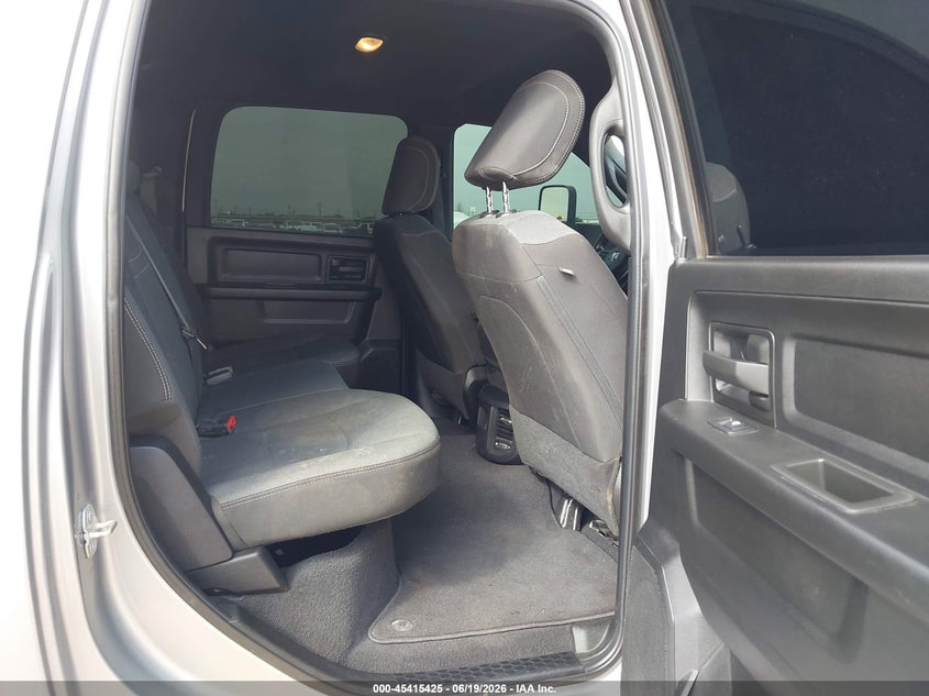 2022 RAM 2500 TRUCK 6.4L V-8 VVT, 410HP